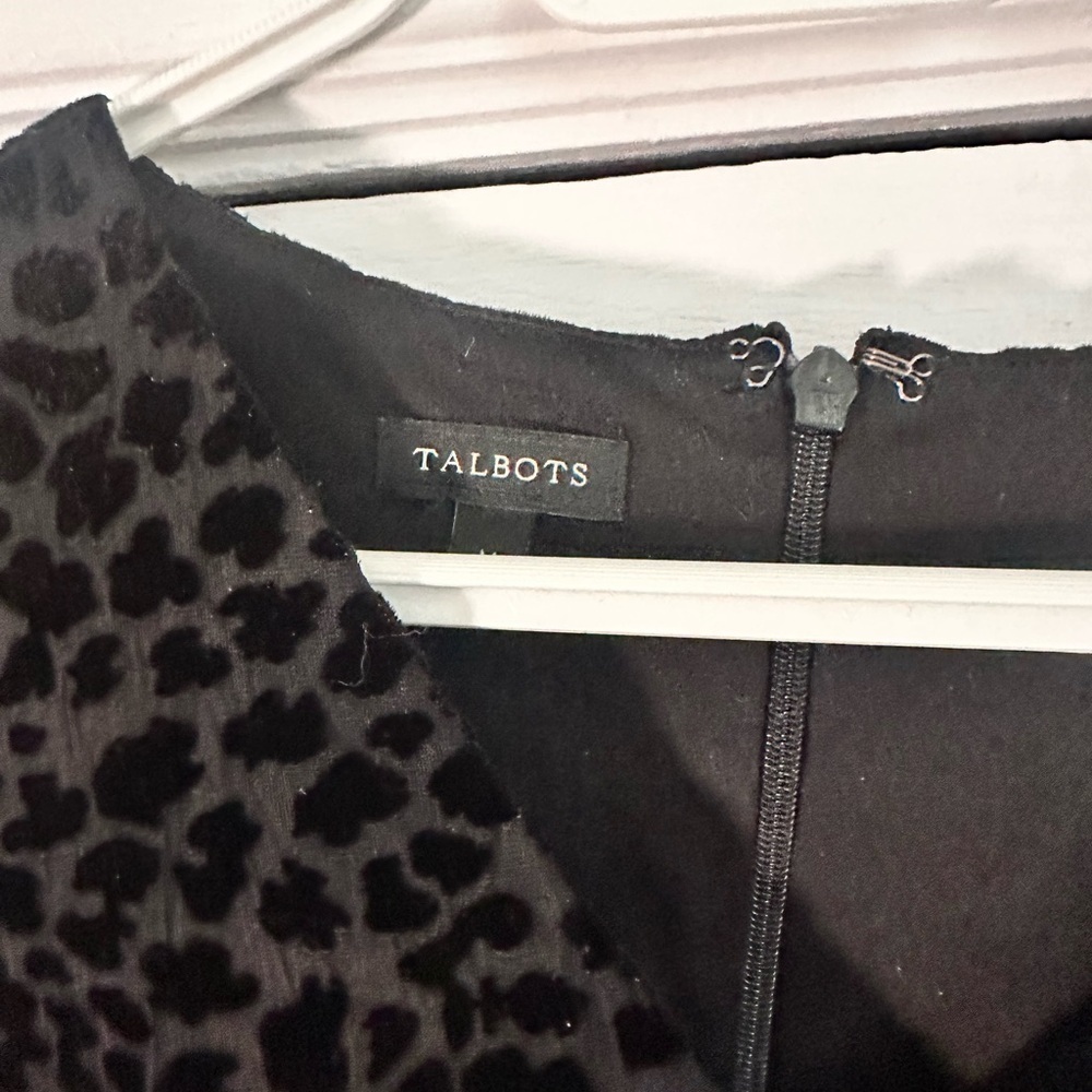 Talbots Black Tonal Leopard Ruched Dress | Size M - Picture 3 of 3